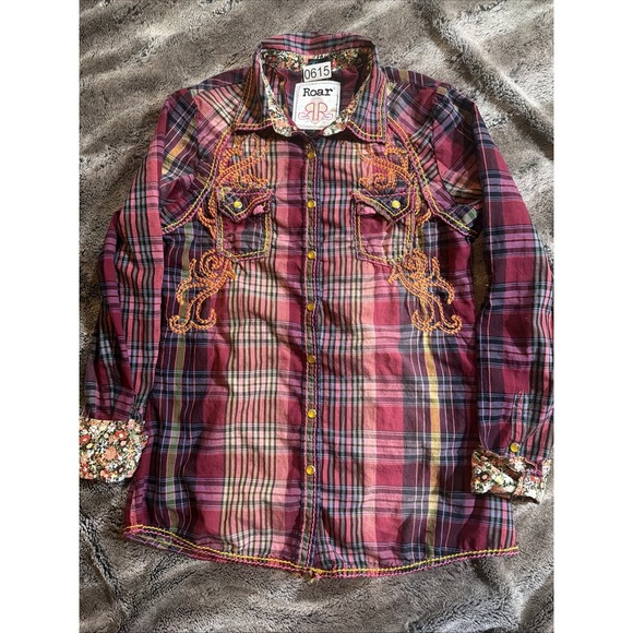 Roar Western Pink Plaid Button Up Shirt Women's Small Embroidered Rhinestone - Picture 3 of 11